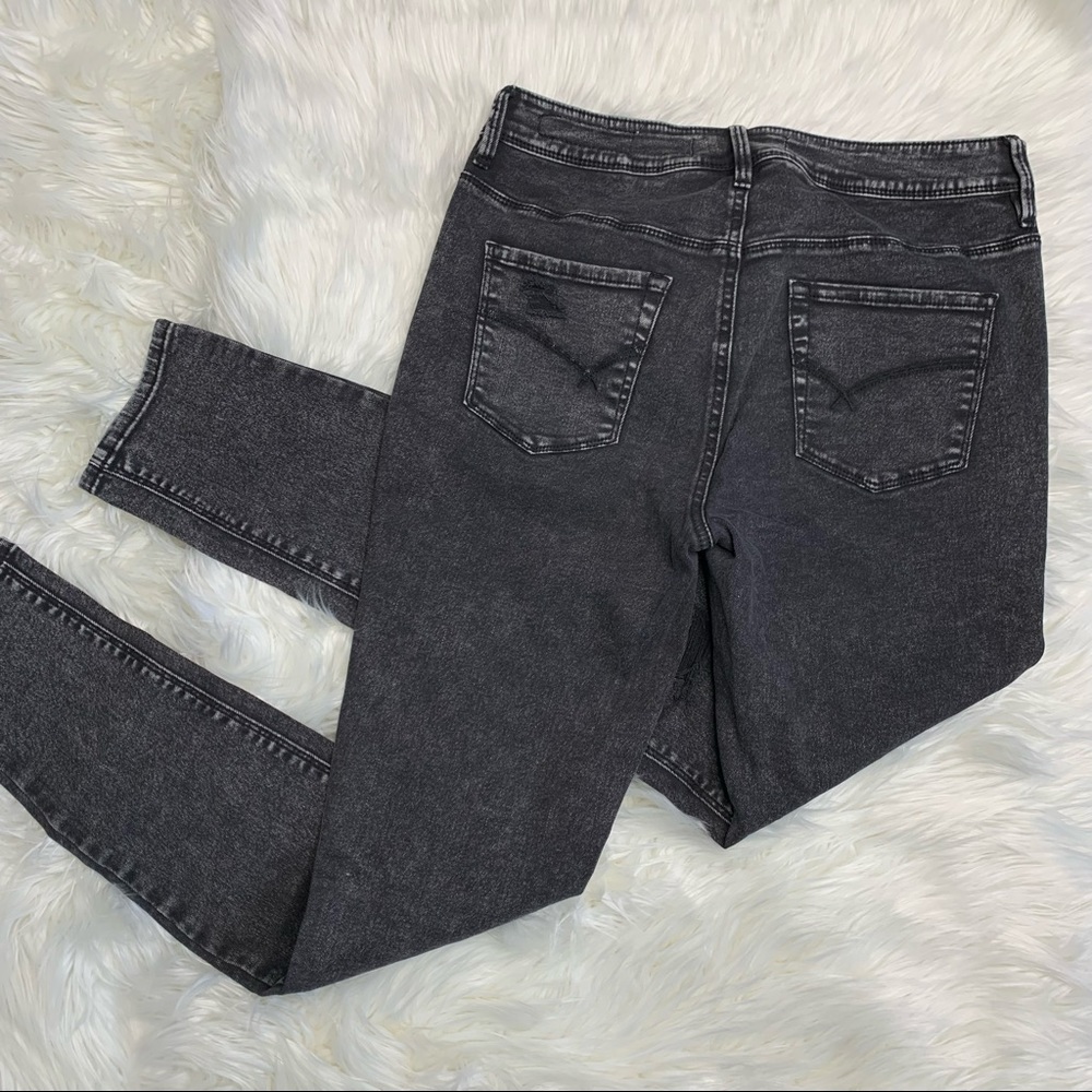 Bullhead High Rise Skinny Jeans - Picture 5 of 11